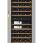 Cave à vin encastrable inox – Poignée laiton, 115 bouteilles